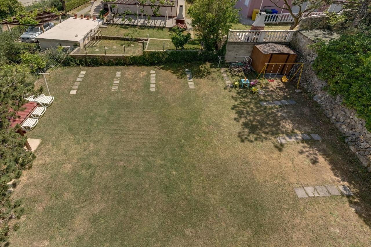 Apartments With A Parking Space Baska, Krk - 13907 외부 사진